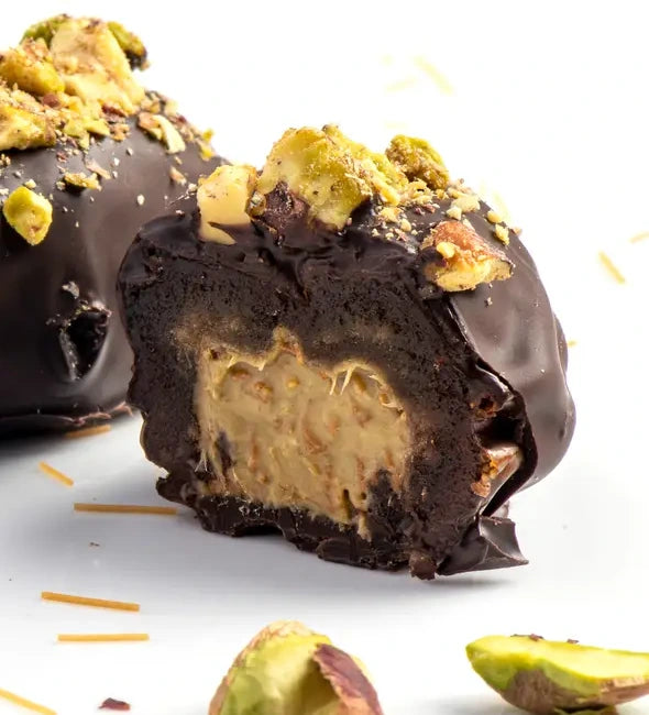 Cut-open Tawfi Kunafa chocolate date